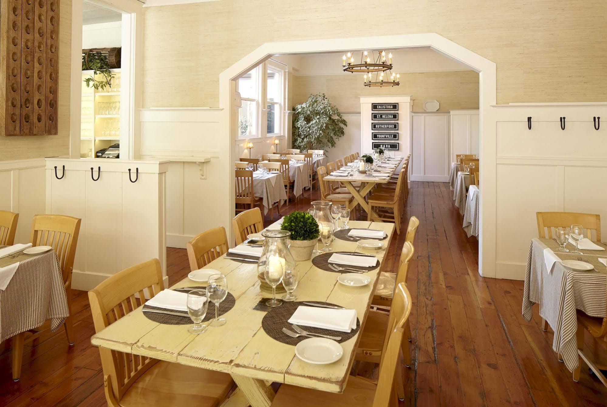 Calistoga Inn Restaurant And Brewery Bagian luar foto